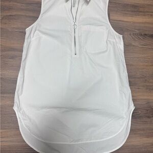 Athleta Uptown Shell Sleeveless  Tank/Tunic